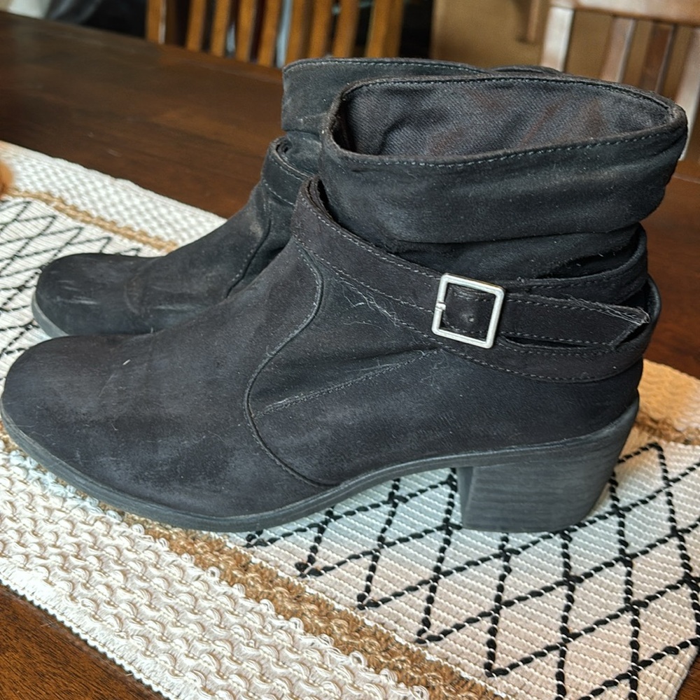 American Eagle Black Faux Suede Ankle Boots
